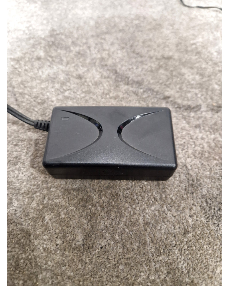 Roland PSB-1U Power Supply - Black – Power Supply - Excellent - Image 8