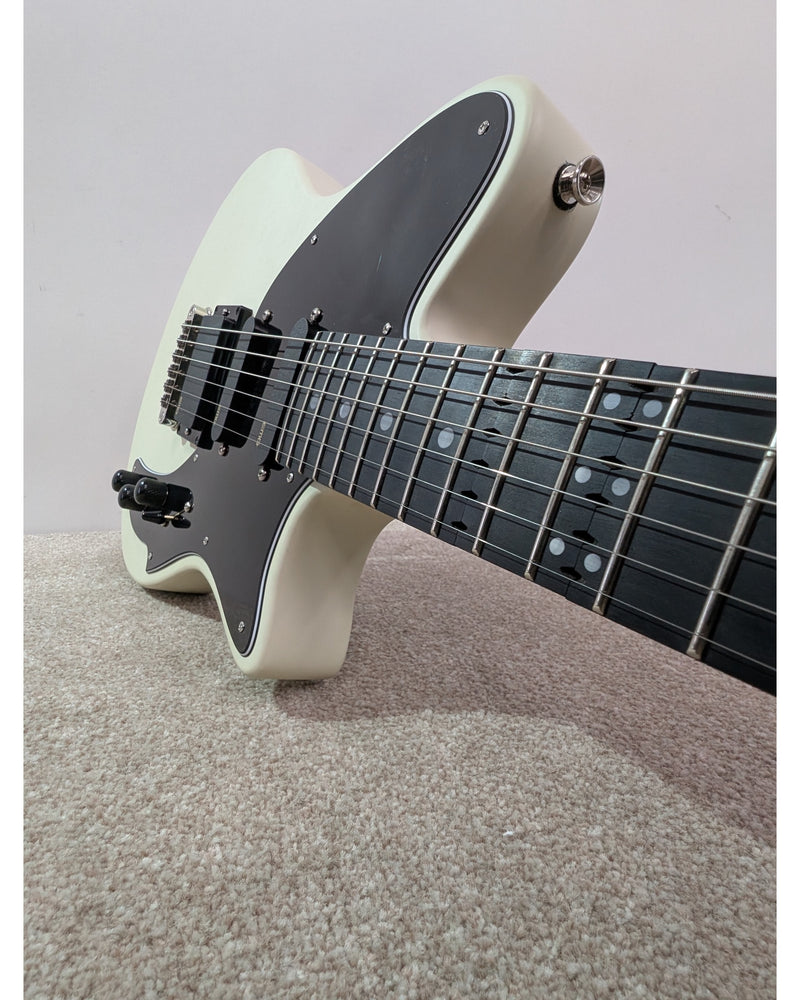 Ciari Ascender Trio - Electric Guitar - Cream/Black - Like New w/ Soft Case - image 18