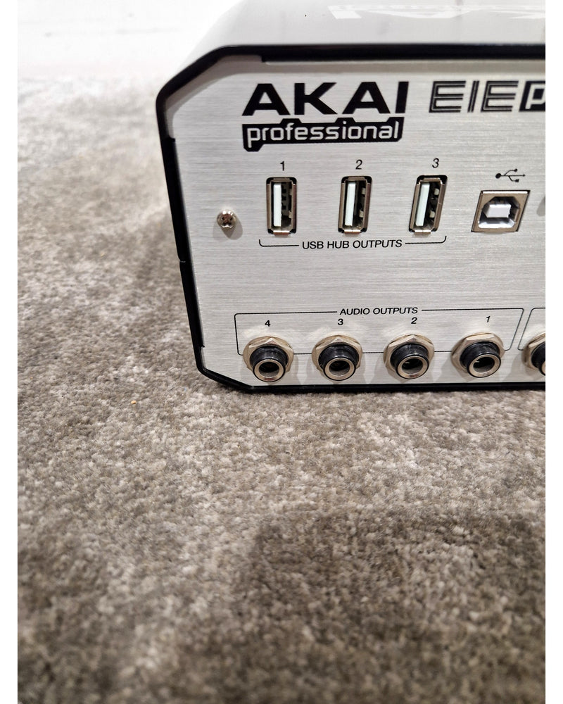Akai EIE Pro - 4 in/4 out USB 2.0 audio/MIDI interface - Good w/ Original Box - Image 10