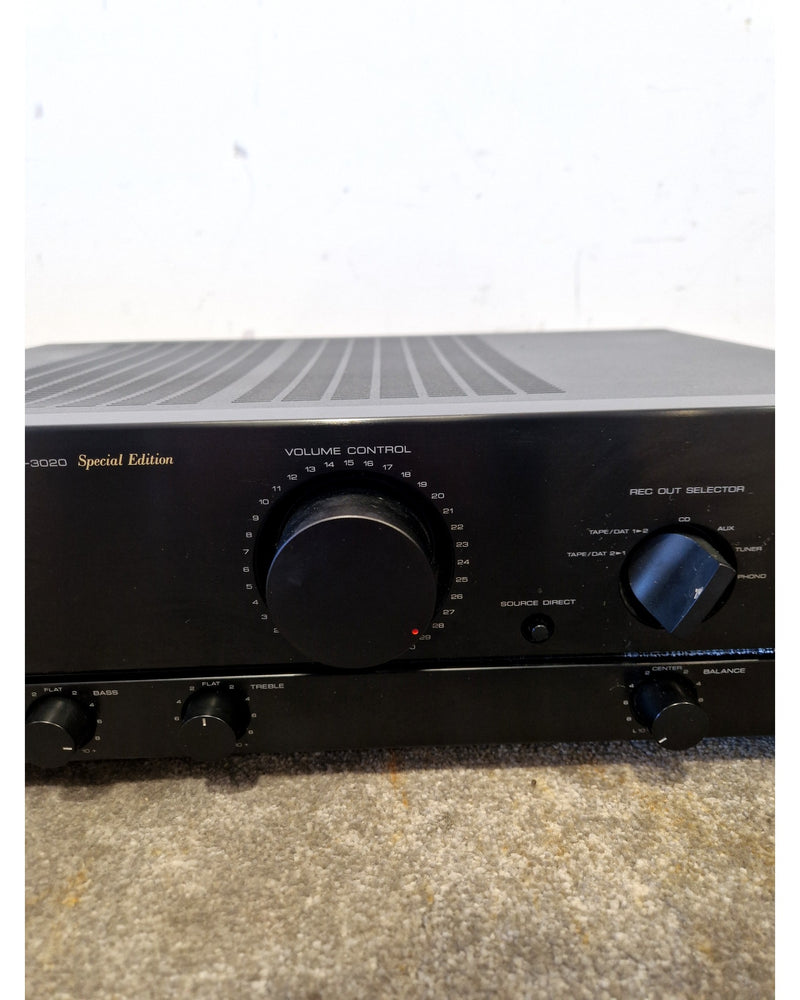 Kenwood KA-3020SE - Stereo Integrated Amplifier - Special Edition - Black - Excellent - Image 9