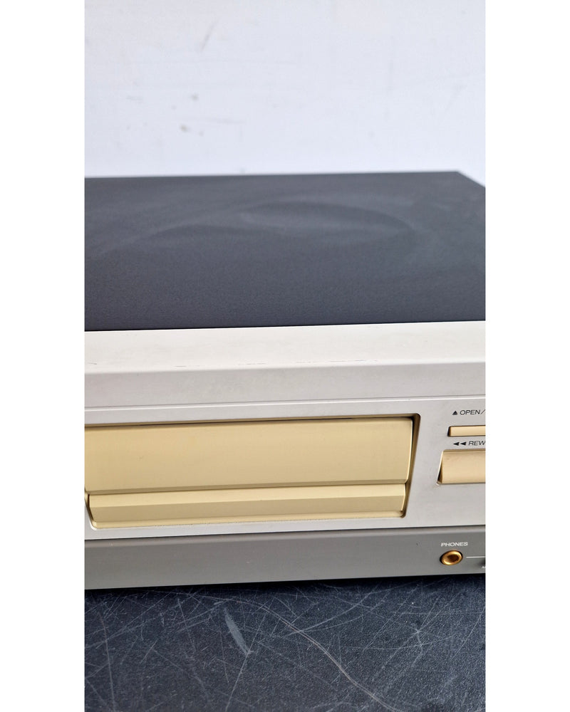 Fostex D-5 - Cassette Deck - Cream - Very Good - image 4