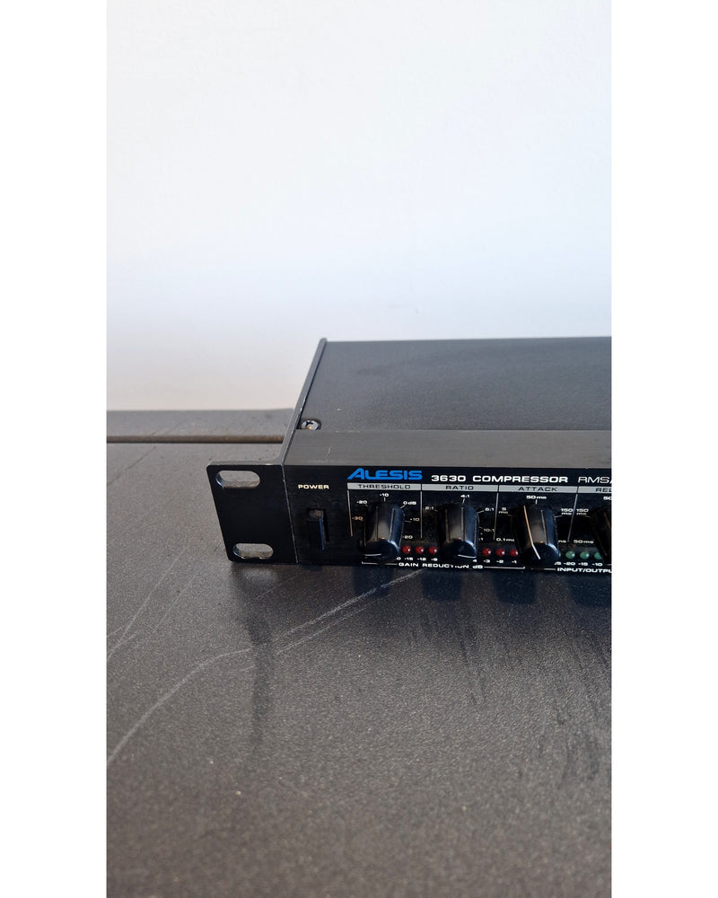 Alesis 3630 Compressor - Effect Processor - Good - Image 7