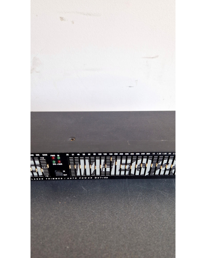 Alesis MEQ-230 - Equalisers - Black - Good - Image 3