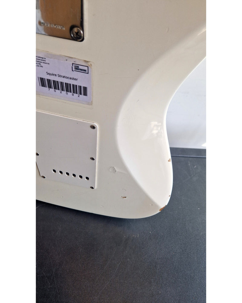 Squier Strat Chinese - Electric Guitar - White - Fair - Image 14