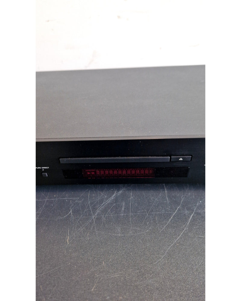 Yamaha CD-S303 - CD Player - Excellent w/ Original Box - image 3