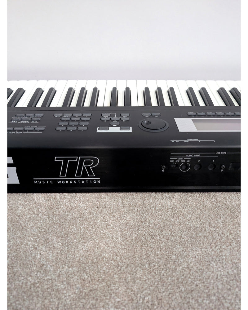 Korg TR61 - Keyboard - Black - Excellent w/ Manuals & Power Supply - image 5