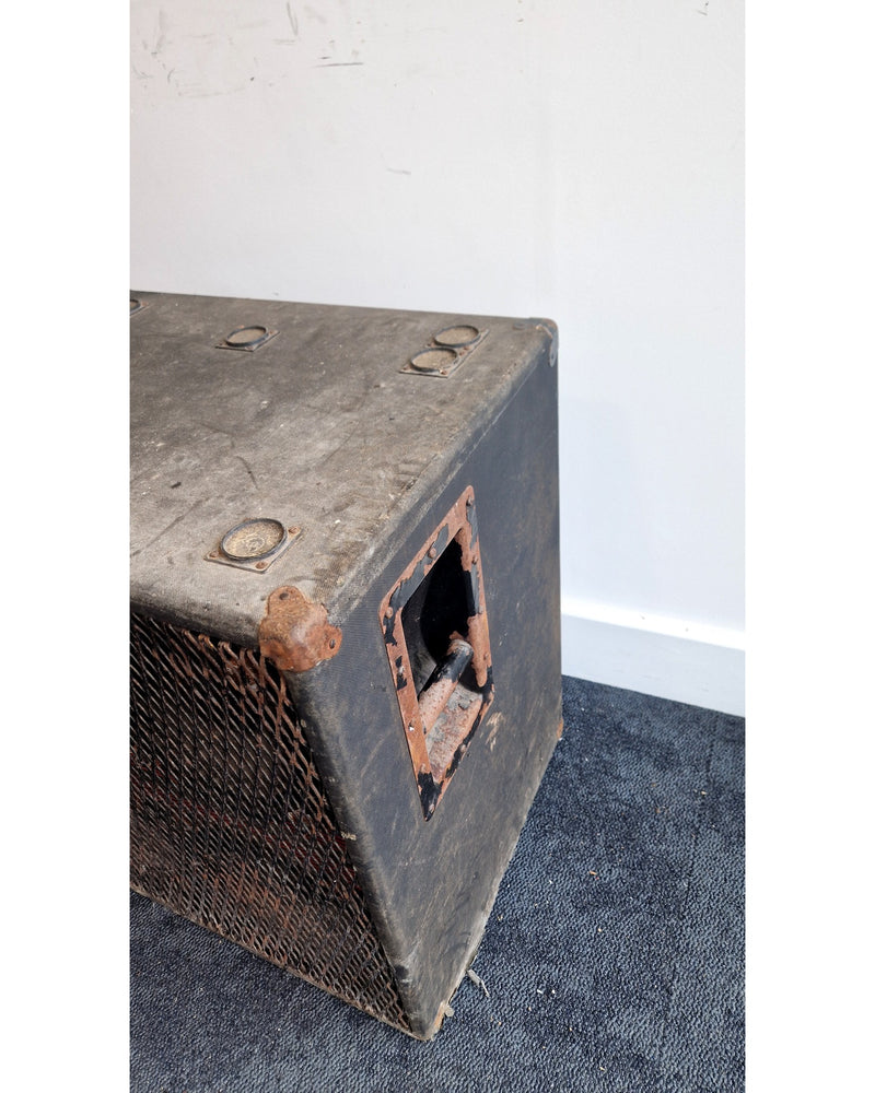 Trace Elliot 1048 - Bass Cabinet - Red Stripe - Spares or Repair - Image 8