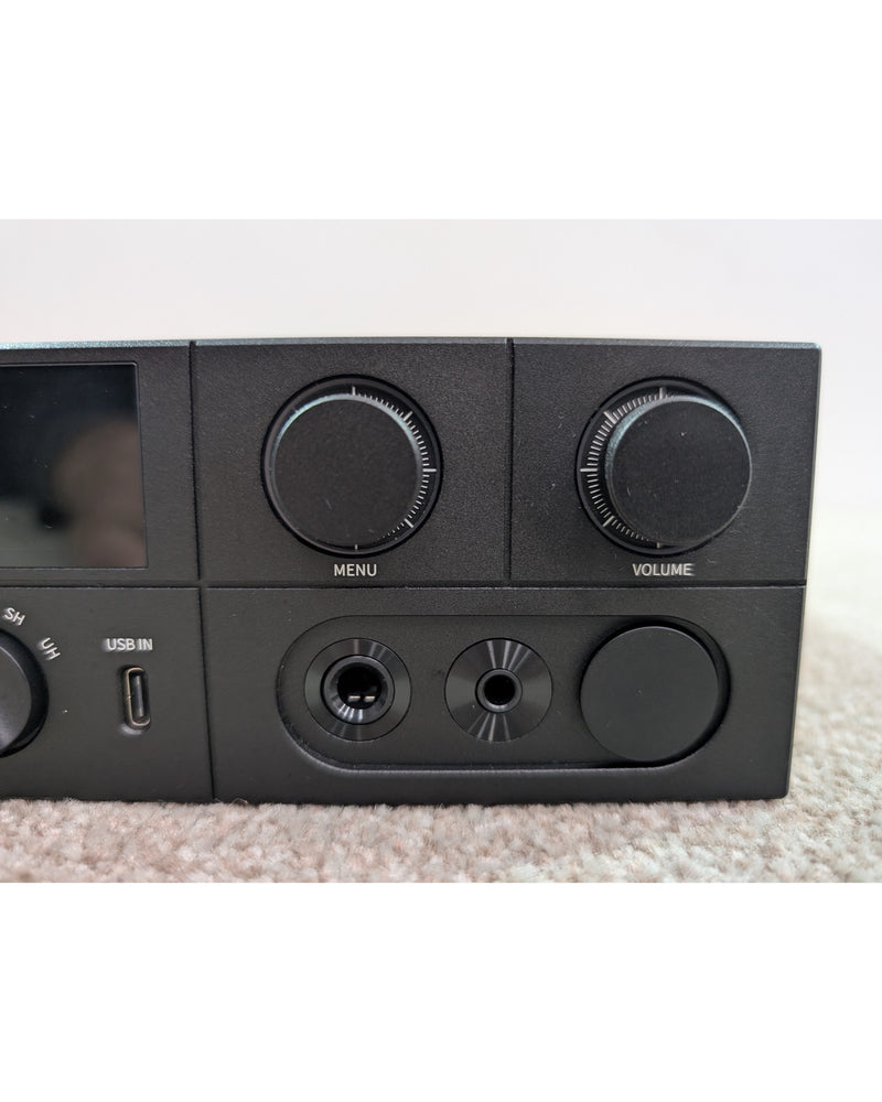 Fiio K15 - Hi-Fi Amplifier - Black - Like New w/ Original Box & Manuals - image 4