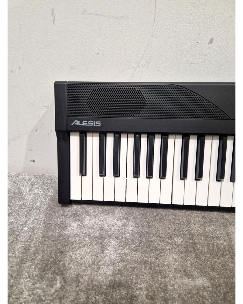 Alesis Recital - Musical Keyboards - Black - Excellent w/ Soft Case - Image 7