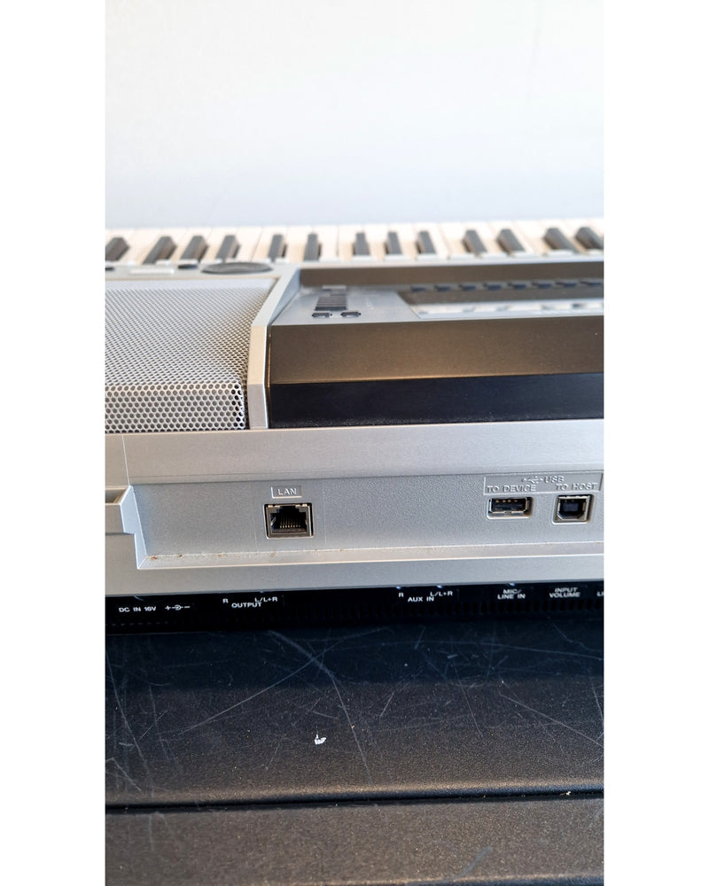 Yamaha PSR-S900 - Musical Keyboards - Excellent w/ Power Supply & Manuals - Image 9