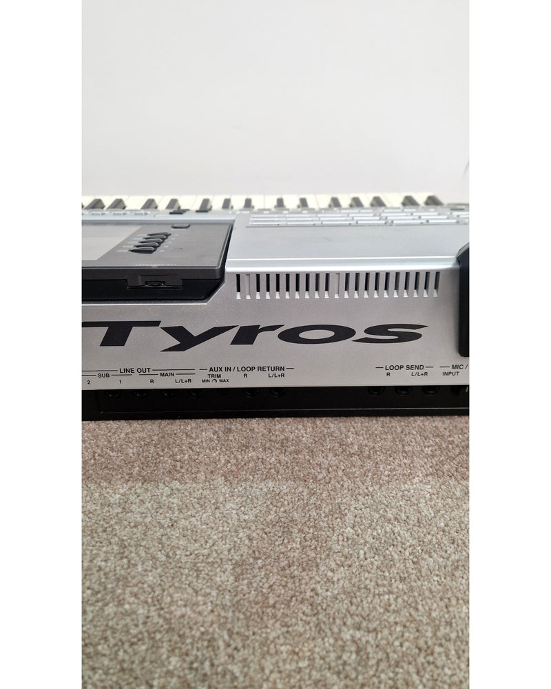 Yamaha Tyros - Keyboard - Silver - Very Good - image 6