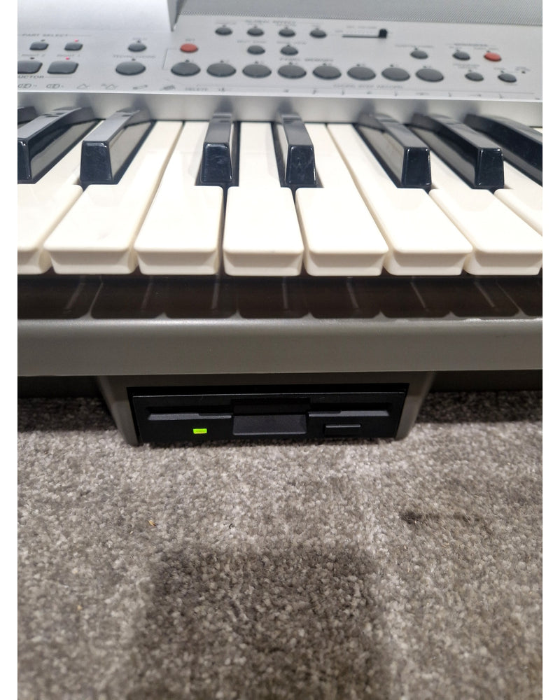 Technics SX-KN6500 - Keyboard - Silver - Excellent w/ Power Supply, Manuals & sustain pedal - Image 17