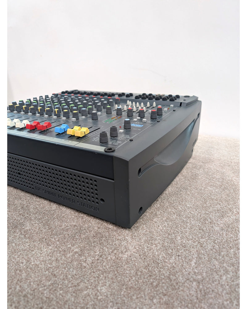 Soundcraft Spirit Powerstation - Mixer - Black - Fair w/ Soft Case - image 7