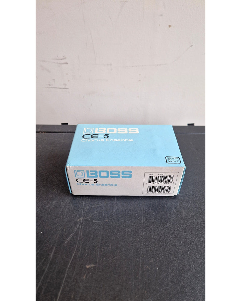 Boss CE-5 Chorus ensemble - Effects Pedal - Very Good w/ Original Box - image 3