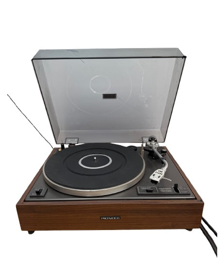 Pioneer PL-12D - Turntable - Spares or Repair