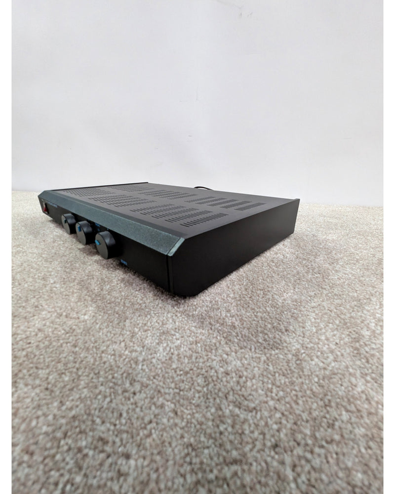 Musical Fidelity B1 - Hi-Fi Amplifier - Black - Fair - image 2