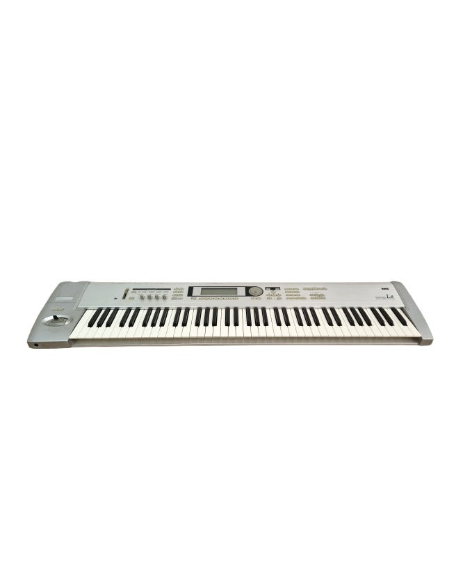 Korg Triton Le 73 (+ sampling board) - Synthesizer Keyboards - Good w/ Power Supply - image 1