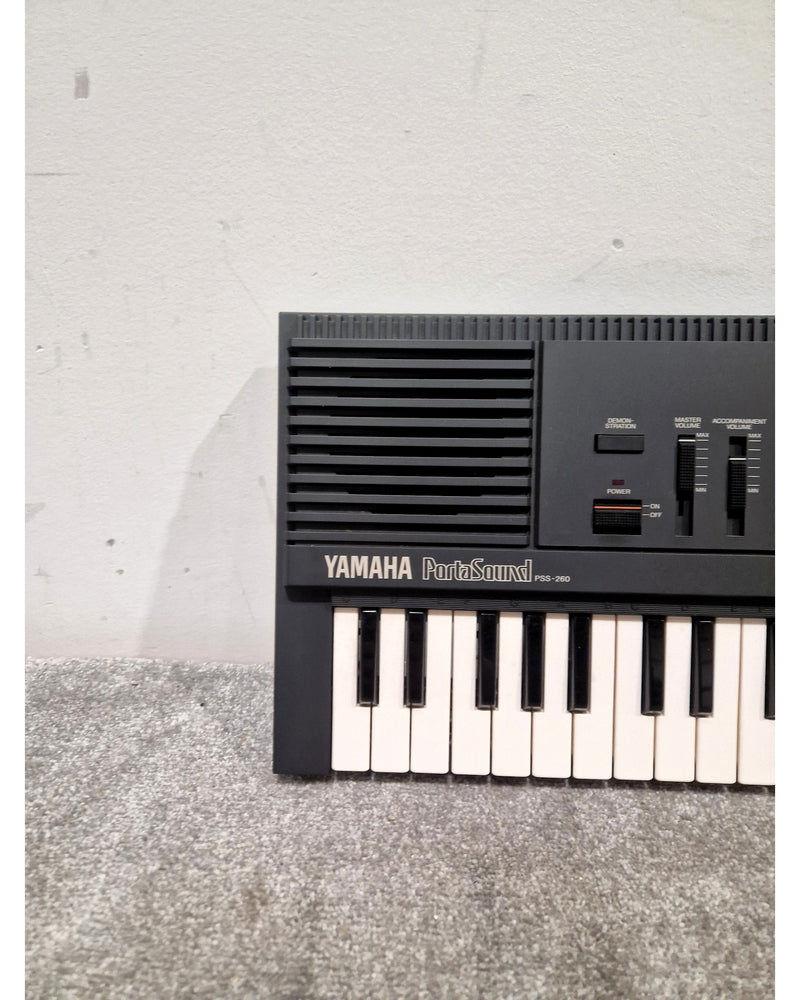 Yamaha PortaSound PSS-260 - Electronic Keyboard - Black - Excellent w/ Manuals & Original Box - Image 6