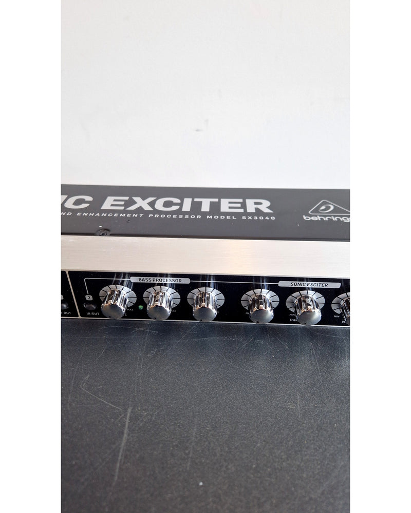 Behringer Sonic Exciter SX3040 - Effect Processor - Excellent w/ Original Box & Manuals - Image 7