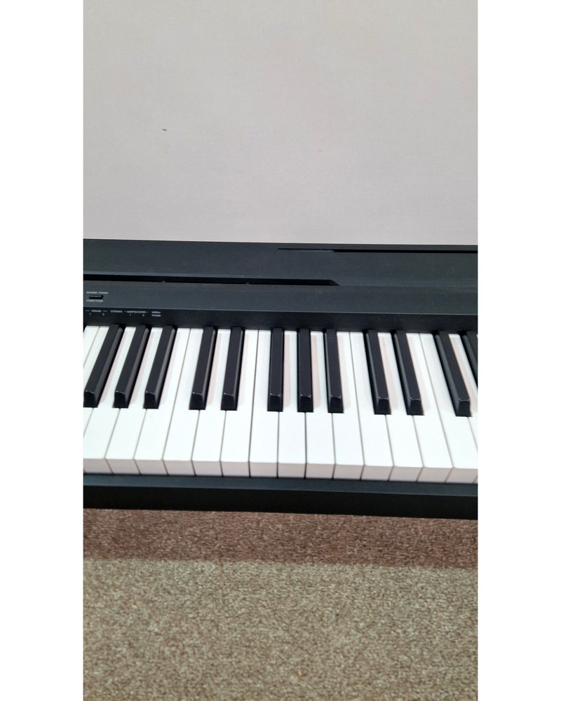 Yamaha P-45 - Digital Piano - Black - Excellent w/ Soft Case - image 9