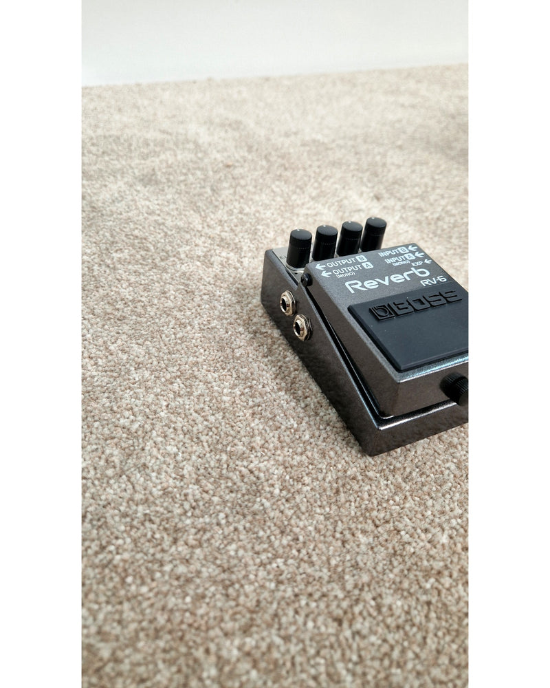 Boss RV-6 - Delay & Reverb Pedals - Like New - image 4