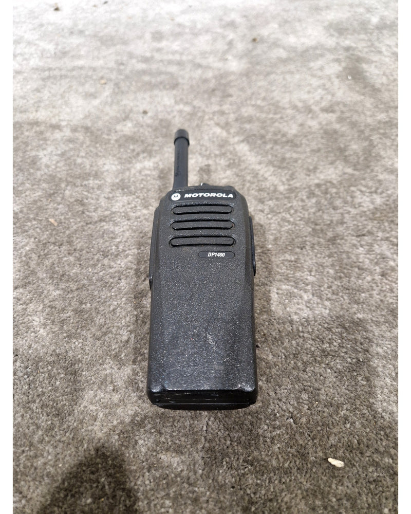 Motorola DP1400 - Black – Two-way radio - Excellent - Image 10