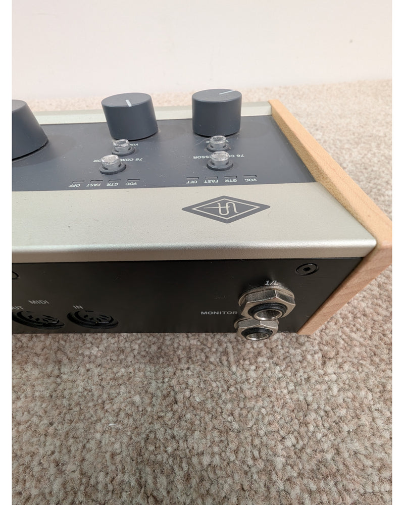 Universal Audio Volt 276 USB Audio Interface - Audio Interface - Silver/Black/Natural Wood - Excellent w/ Original Box & Cables - image 11