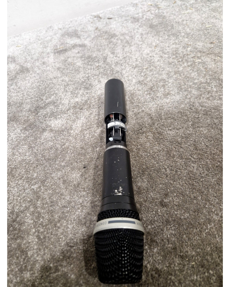 AKG DHT800 - Wireless Handheld Microphones - Pair - Black - Good - Image 5