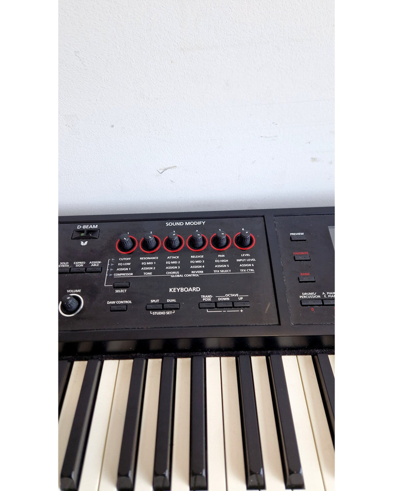 Roland FA-08 - Synthesizer Keyboards - Black - Excellent w/ Power Supply & Original Box - Image 10