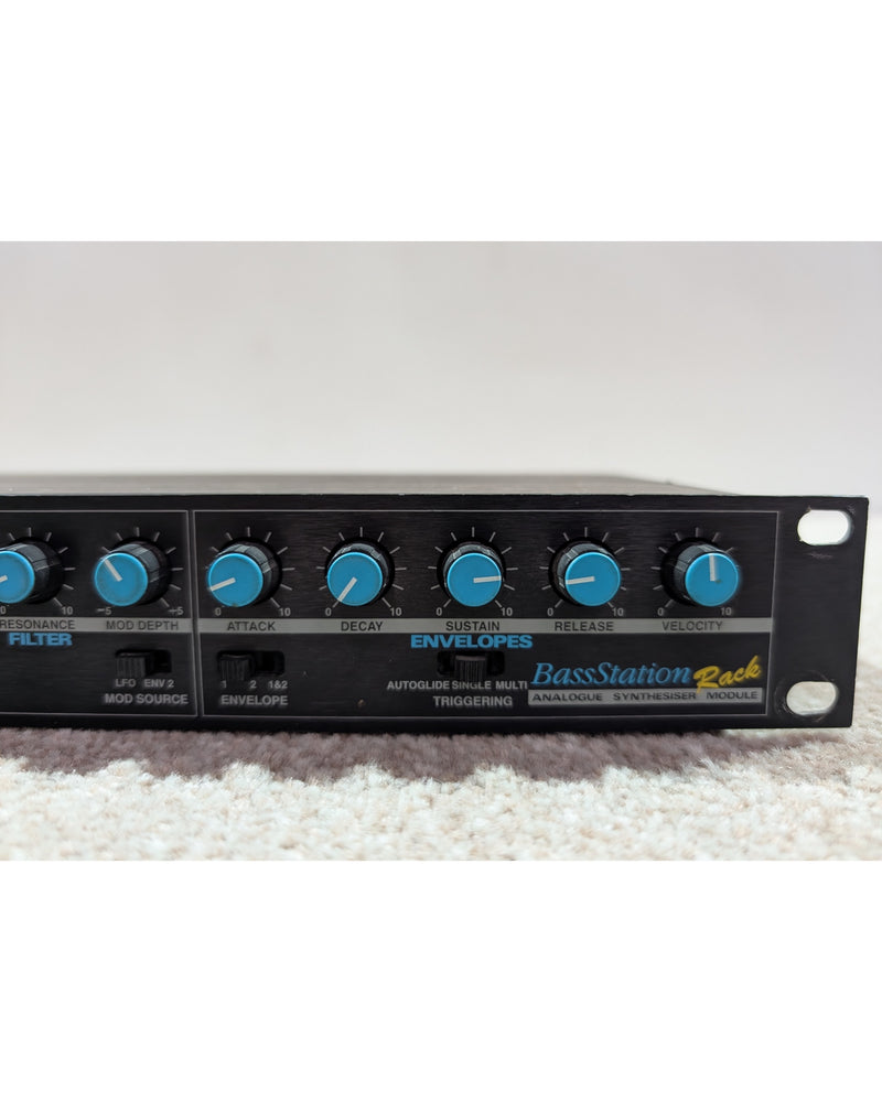 Novation Bass Station Rack - Sound Module - Good - image 4
