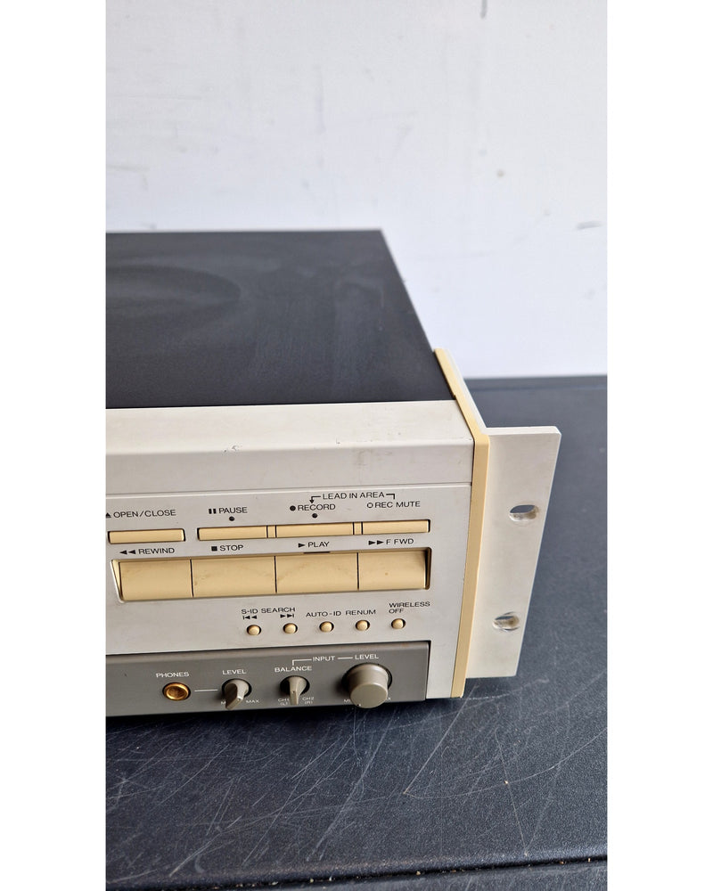 Fostex D-5 - Cassette Deck - Cream - Very Good - image 2