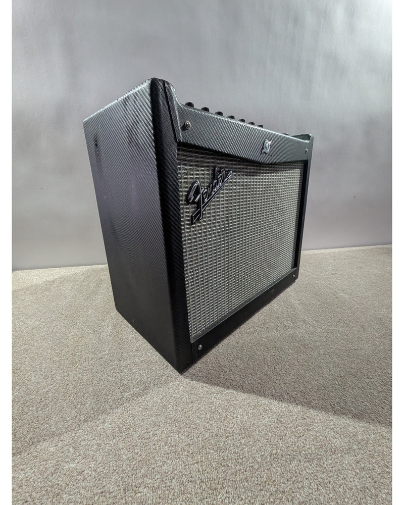 Fender Mustang III - Guitar Amplifier - Very Good - image 2