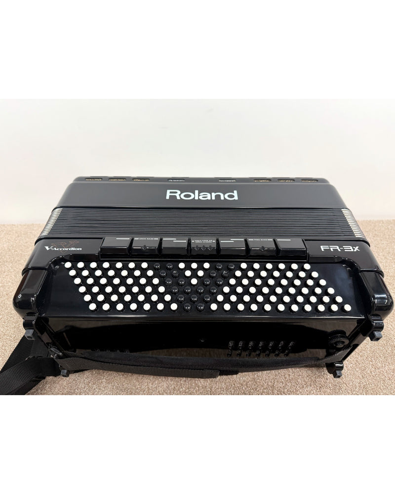 Roland FR-3X - Accordion - Black - Excellent w/ Manuals, Soft Case, Original Power Supply - image 6