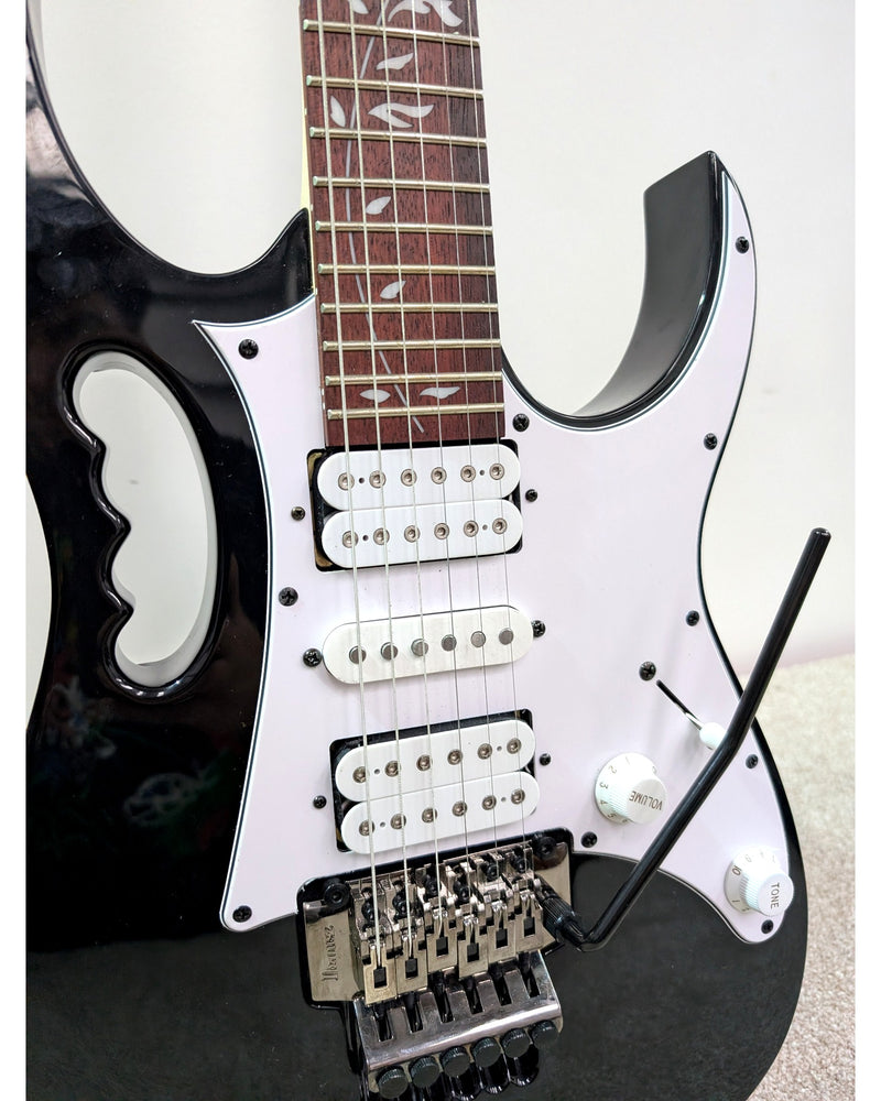 Ibanez JEM JR - Electric Guitar - Black - Excellent w/ Soft Case - image 8