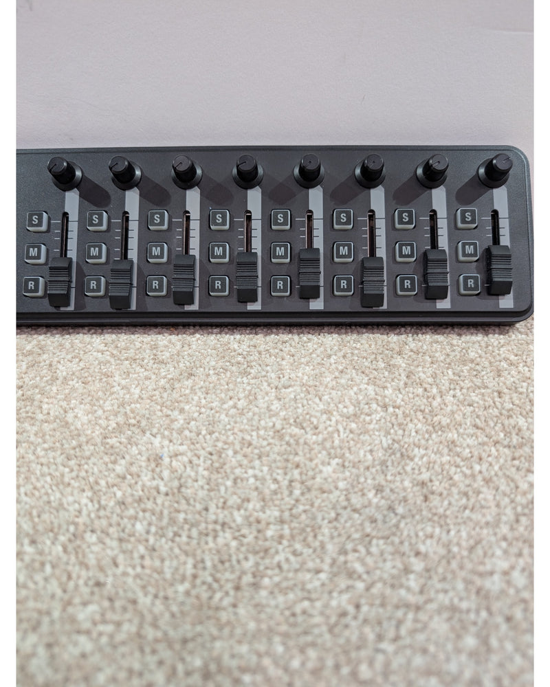 Korg nanoKONTROL2 - MIDI Controller - Black - Excellent w/ Original Box & Manuals - image 6