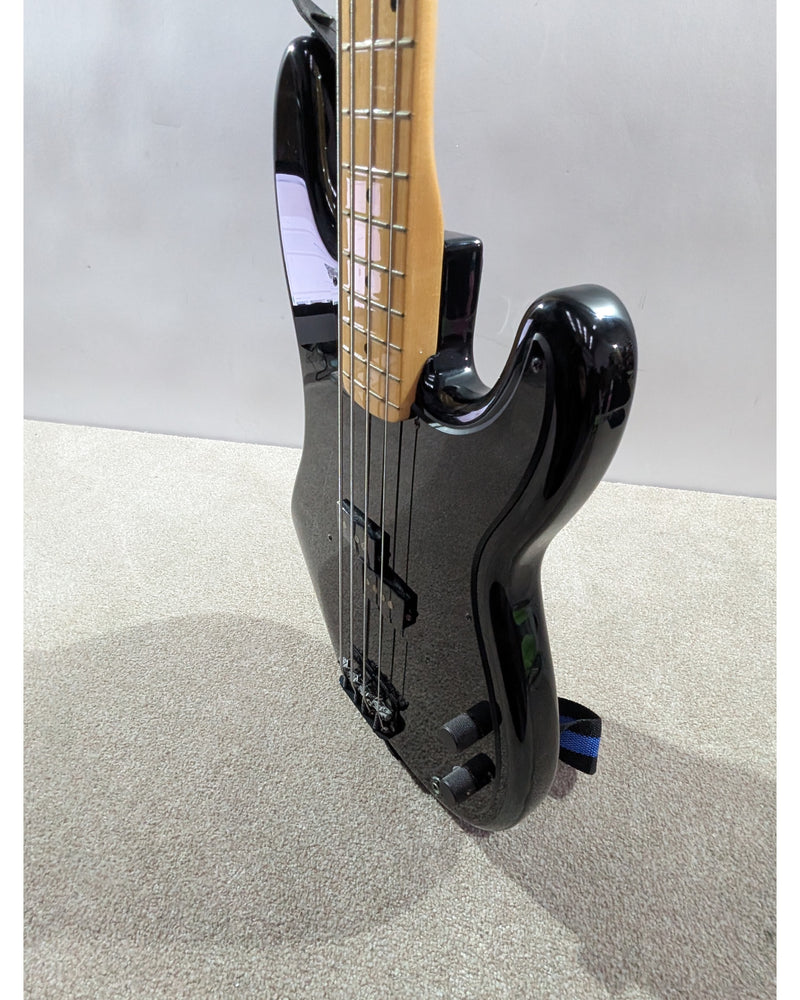 Fender Roger Waters Precision Bass - Bass Guitar - Black - Excellent w/ Hard Case - image 17