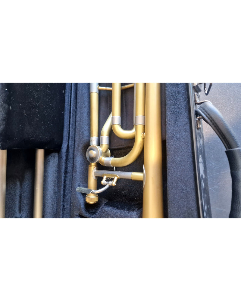 Jupiter Trigger JSL-536R - Fair w/ Hard Case - Image 3