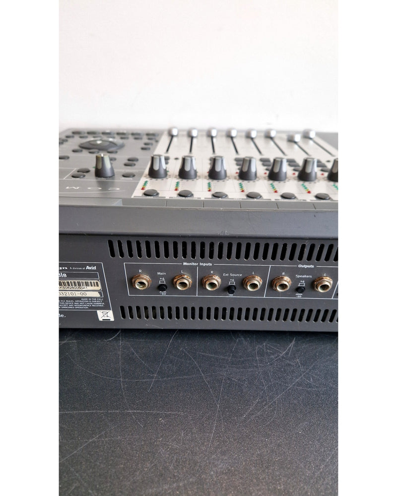 Digidesign Command 8 - MIDI Controller - Black - Poor - Image 4