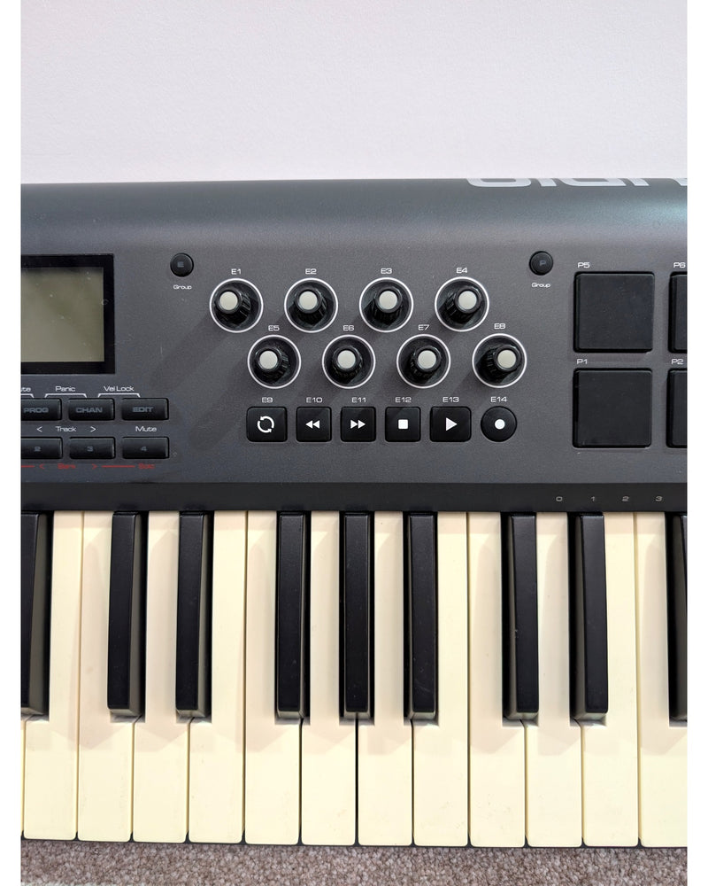 M-Audio Axiom 49 - MIDI Controller - Black - Excellent w/ Original Box - image 3
