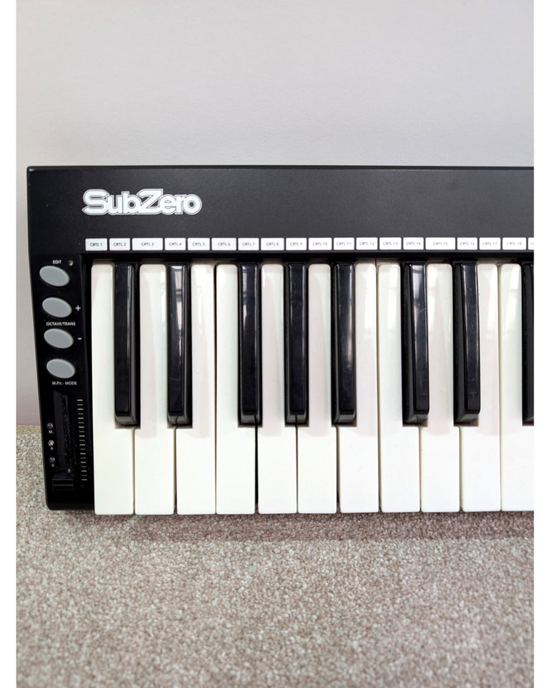 SubZero Controlkey 49S - MIDI Controller - Black - Excellent w/ USB Cable - image 2