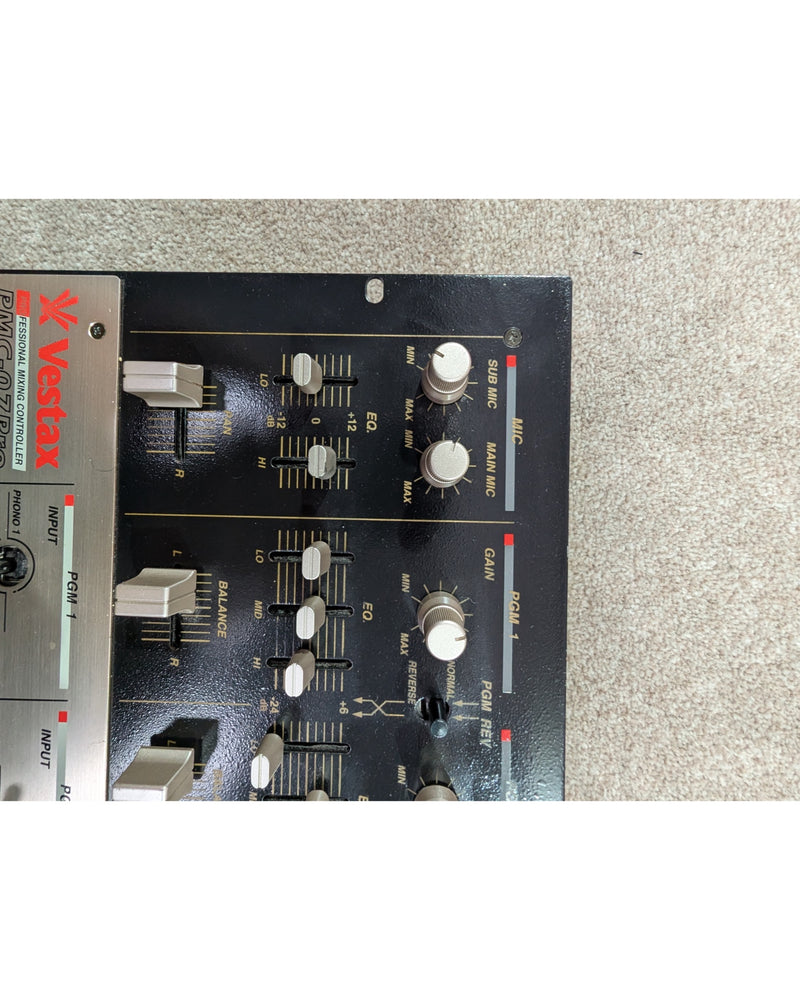 Vestax PMC-07Pro - DJ Equipment - Silver/Black - Good w/ Power Supply - image 8