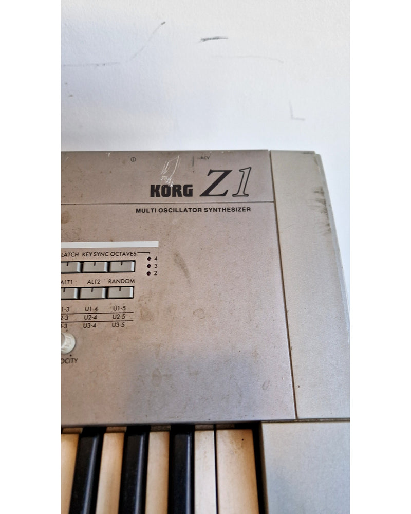 Korg Z1 - Digital Synthesizer - White - Good - Image 8