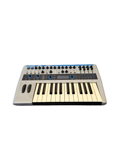 Novation K-Station Synthesizer Keyboard - Compact Design - Good