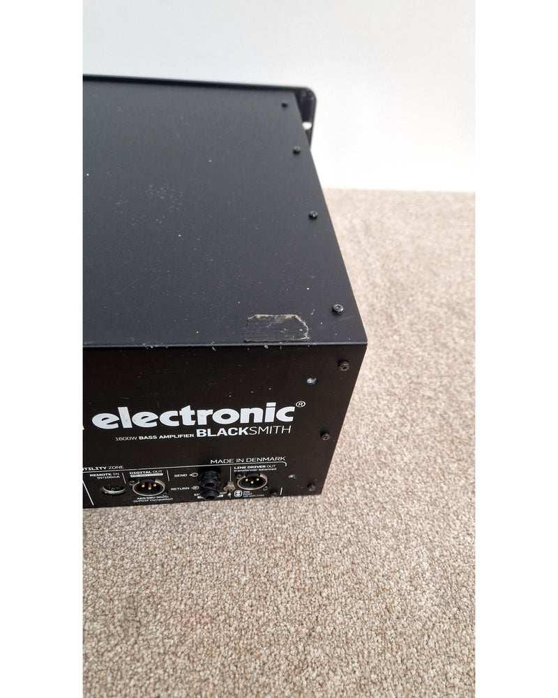 TC Electronic Blacksmith - Bass Amplifier - Very Good - Image 15