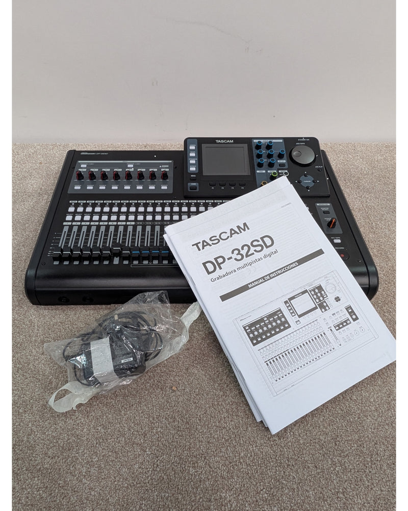 TASCAM DP-32SD - Recorder - Black - Excellent w/ Manuals - image 15