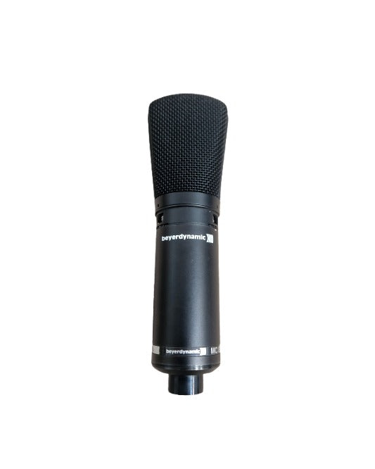 Beyerdynamic MC834 - Excellent w/ Soft Case