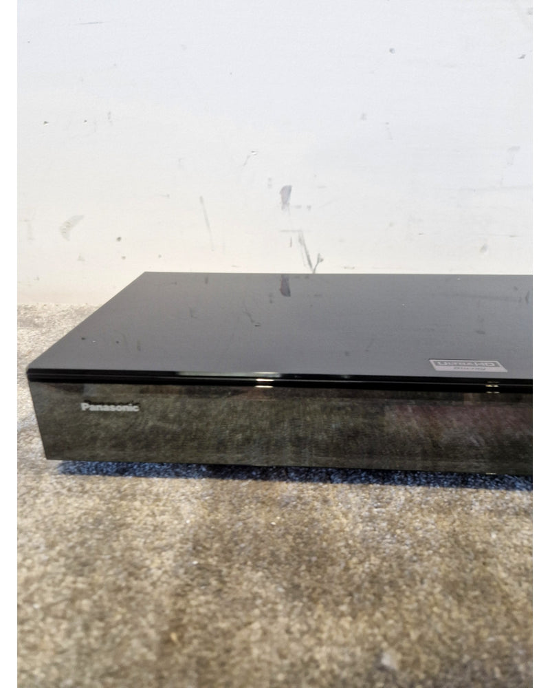 Panasonic DMP-UB900 - Blu-ray Player - Excellent w/ remote - Image 13