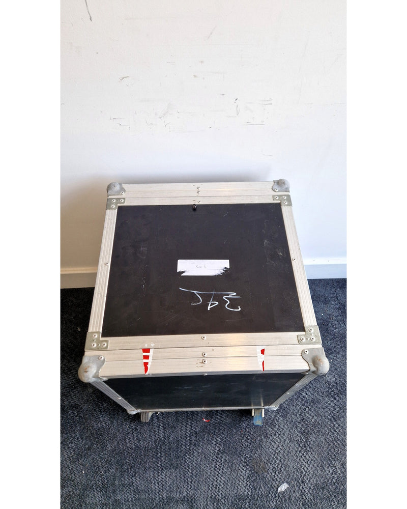 Non-branded 10U Flightcase on wheels - Flight Cases - Good - image 4