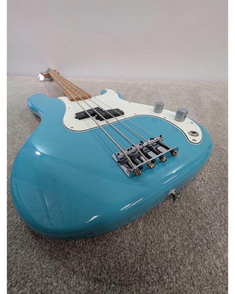 Fender Player II Precision Bass (2024) - Bass Guitar - Aquatone Blue - Like New w/ Hard Case & New Strings - image 5