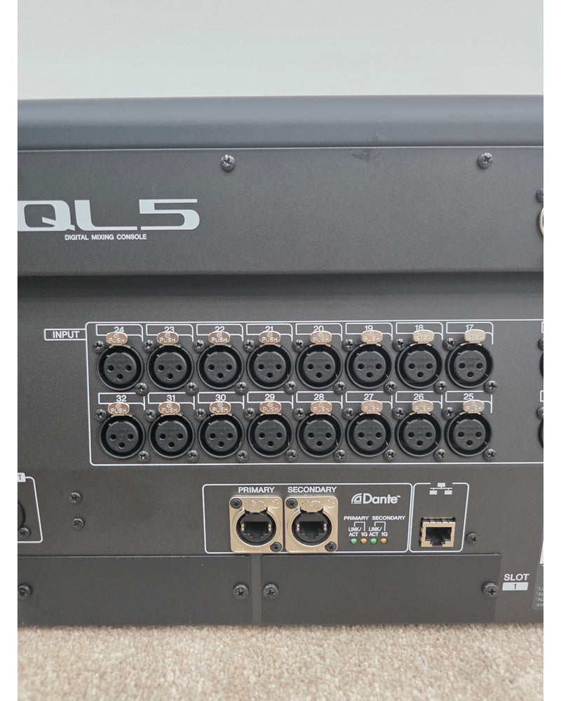 Yamaha QL5 - Mixer - Black - Excellent w/ Power Supply, Manuals, Soft Cover - image 16
